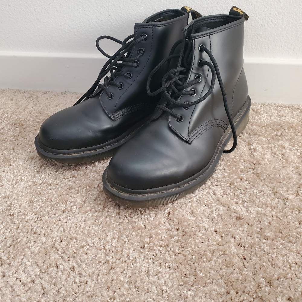 Doc Martens Boots